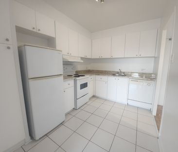 Loft à louer semi-meublé au centre-ville (chauffage inclus) - Photo 5