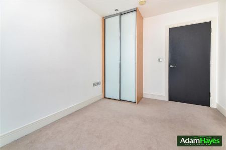 2 bedroom penthouse to rent - Photo 5