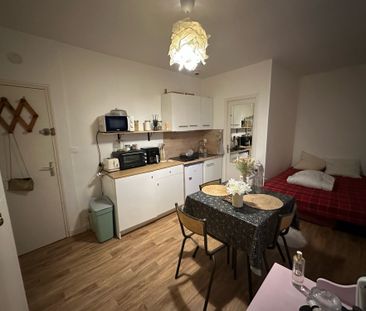 Location Appartement 1 pièce 16m² RENNES 35000 - Photo 4