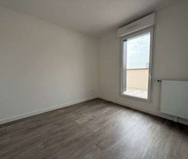 Location Appartement 3 pièces 66m² NOTRE DAME DE BONDEVILLE 76960 - Photo 4