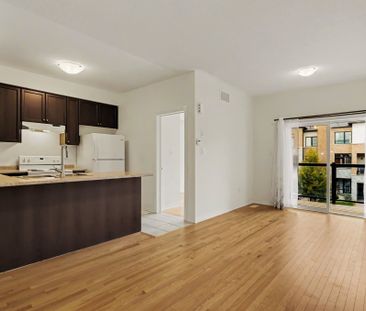 For Lease - 251 Vivant Street, Newmarket, Ontario - Photo 3