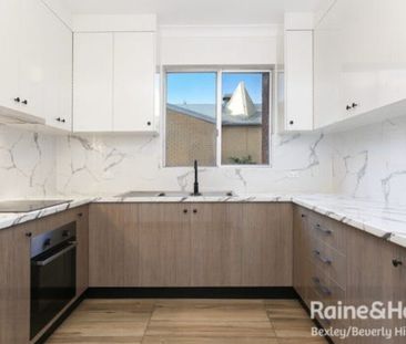 Marrickville - Photo 1