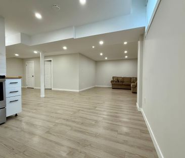 For Lease - 12 Crombie Street, Clarington, Ontario - Photo 3