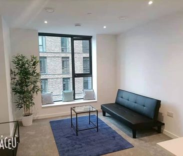 2 Bed Flat, Wharf End, M17 - Photo 1