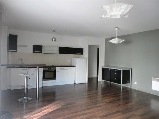 Location Appartement 3 pièces 63m² LILLE 59000 - Photo 1