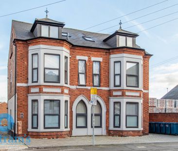 3 bed Apartment for Rent - Photo 6