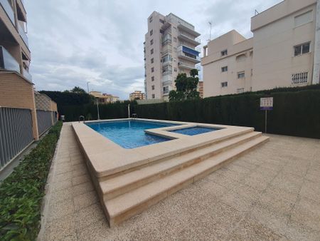 Flat in Alicante, for rent - Photo 3