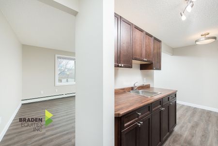 Pridewell Apartments - Photo 4