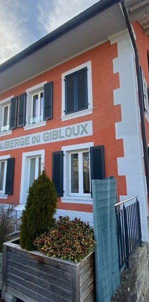 Appartement de 2,5 pièces au rez avec jardin - Foto 1