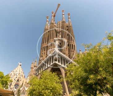 Apartment for rent in Sagrada Família - Photo 1