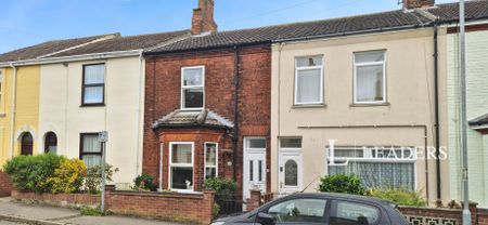 3 bedroom mid-terrace to rent 6 Princes Road, Lowestoft, NR32 - Photo 4