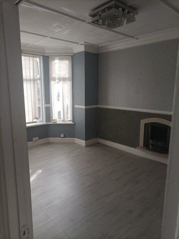 4 Bed Semi-Detached House, Upper Chorlton Road, M16 - Photo 2