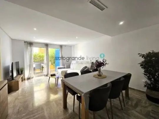 Piso en alquiler en Barrio San Roque - Foto 1