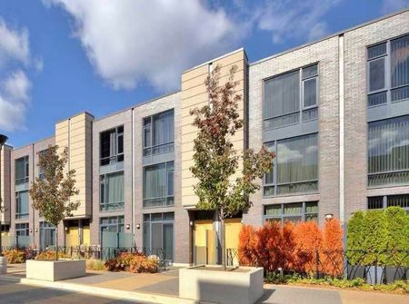 For Lease - 15 Valhalla Inn Road Unit# Th4, Toronto, Ontario - Photo 5