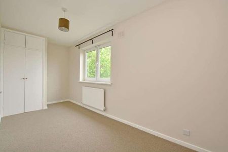 Wricklemarsh Road, London, SE3 - Photo 3