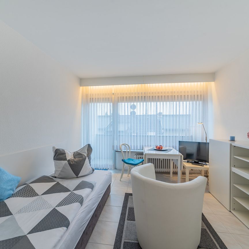 City-Residence: Möbliertes 1-Zi.-Apartment mit Balkon in zentraler Lage von Offenbach - Photo 1