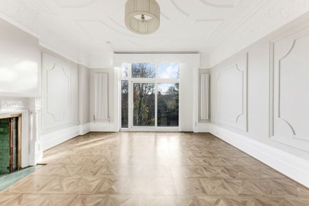 Studio Flat To Let - Photo 2