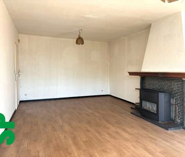 Appartement met 2 slaapkamers, terras en garage nabij het centrum v... - Photo 3