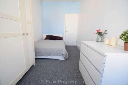 ??????????????students????????????? All Rooms Available! Student House Share -, Wimborne Road, Southend On Sea, SS2 - Photo 4