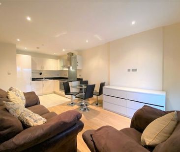 Short Let Only – Carrickmines Green, Carrickmines, Dublin 18 - Photo 1