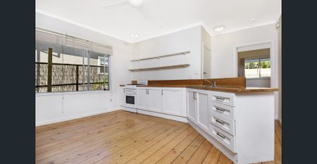 Charming Family Home! - Photo 3