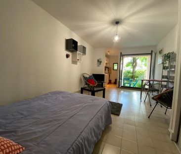 Location Appartement 1 pièce Meublé 27m² AVIGNON 84000 - Photo 2
