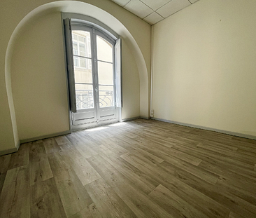 Local professionnel 86.50m2 BAYONNE HOTEL DE VILLE à louer de 4 pièce(s) sur 86 m² - Photo 3