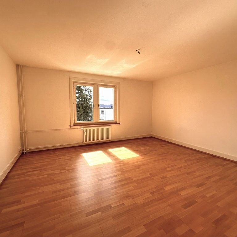 Charmante Wohnung mit grosszügigem Grundriss - Photo 1