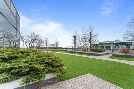 For Lease - 65 Oneida Crescent Unit# 502, Richmond Hill, Ontario - Photo 3