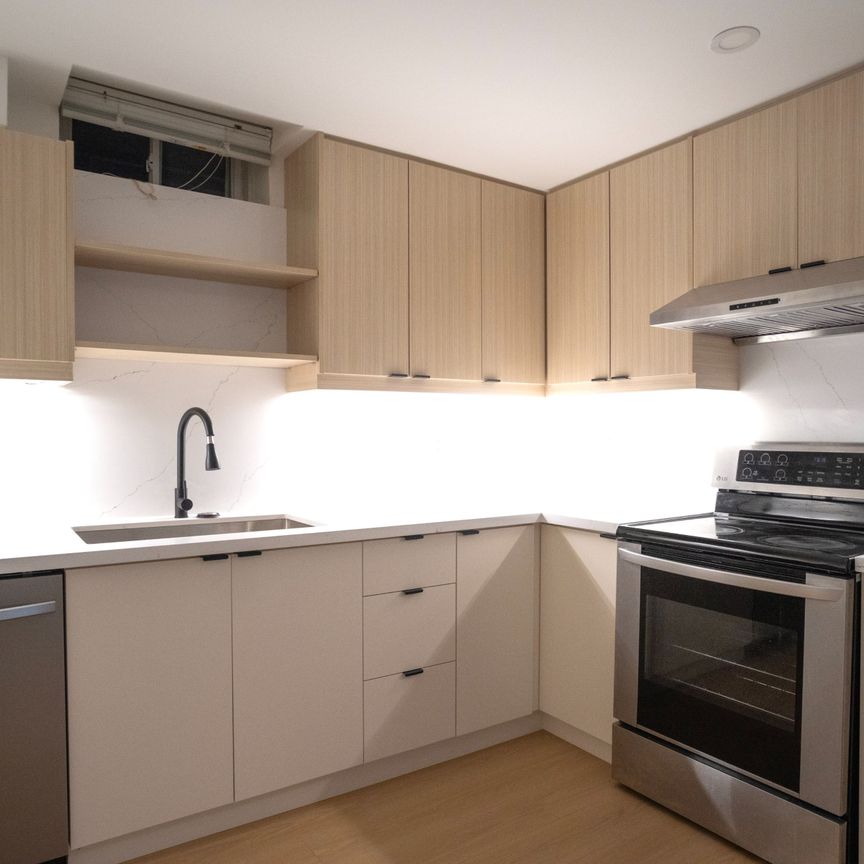 For Lease - 18 Macbride Crescent, Vaughan, Ontario - Photo 1