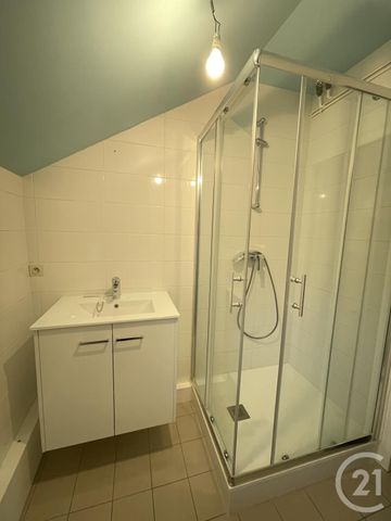 Location Appartement 3 pièces 80m² LA FERTE GAUCHER 77320 - Photo 4
