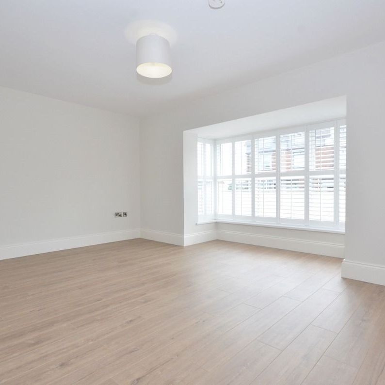 55b Ballyskeagh Road, Belfast BT27 5TE - Photo 1