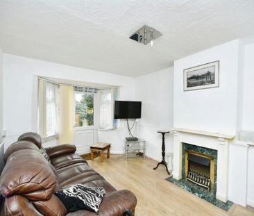 Manor Way, Brighton - Photo 1