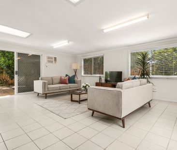Spacious 4 Bedroom + Study Family Home in Prime Keysborough Location - Photo 3