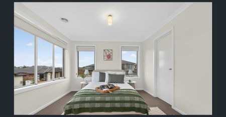 Spacious Family Home with Modern Features in Wollert - Photo 3