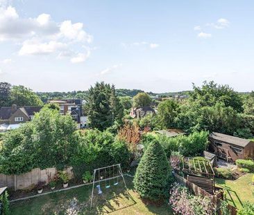 5 bedroom detached house to rent - Photo 2