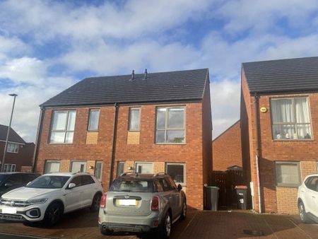 Harker Close, Hucknall, Property for rent - Photo 5