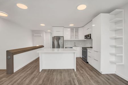 For Lease - 439 Winona Drive Unit# C, Toronto, Ontario - Photo 3