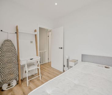 2 bedroom flat to rent - Photo 6