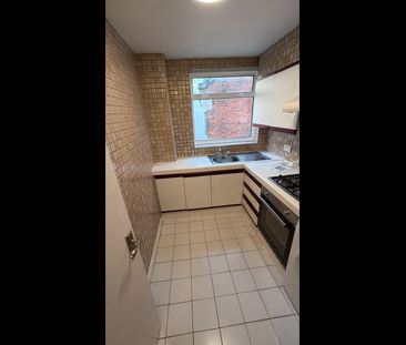 2 Bed Flat, Larch Road, NW2 - Photo 3