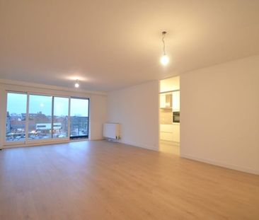 Appartement te huur - Photo 1