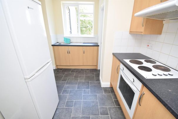 Chevet Lane, Newmillerdam - Photo 1