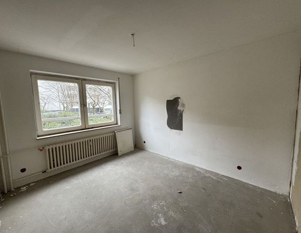 WBS erforderlich! 3-Zimmer-Wohnung mit Balkon in familienfreundlicher Wohnanlage - Photo 1