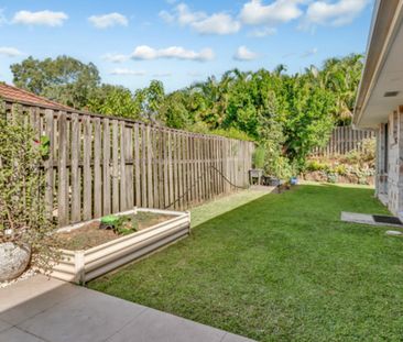 Fantastic, Spacious Family Home In A Central & Convenient Cul-De-Sa... - Photo 5