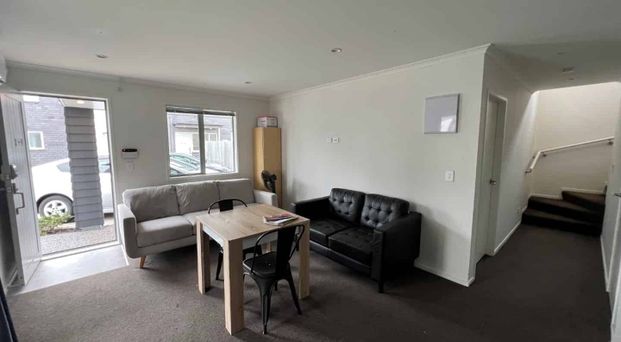 Studio room for rent - Photo 1