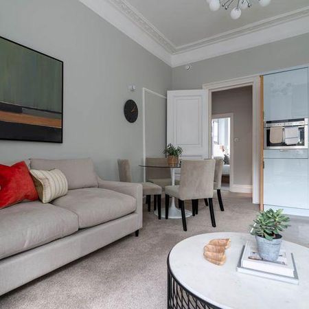 2 bedroom serviced apartment to rent - Photo 3