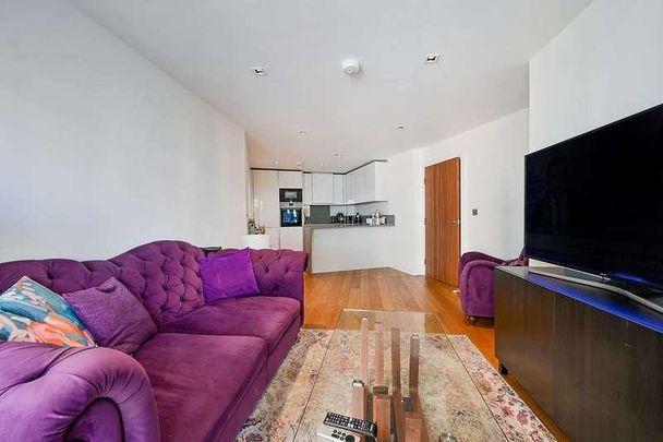 Dickens Yard, Ealing, W5 - Photo 1