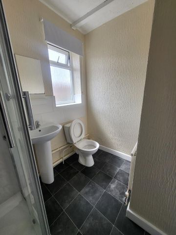 5 bedroom house to rent - Photo 4