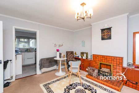 2 bedroom flat to rent - Photo 3