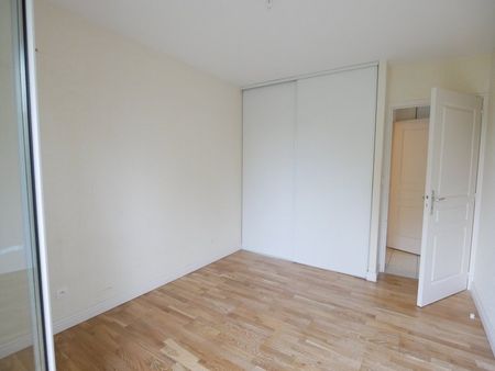 Location Appartement 5 pièces 98m² LES PONTS DE CE 49130 - Photo 5